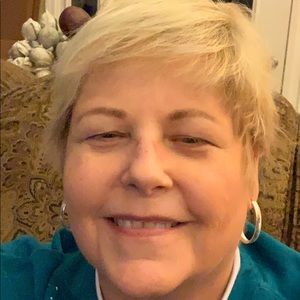 Meet your Posher, Dottie